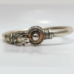 Bracelet & Shivan